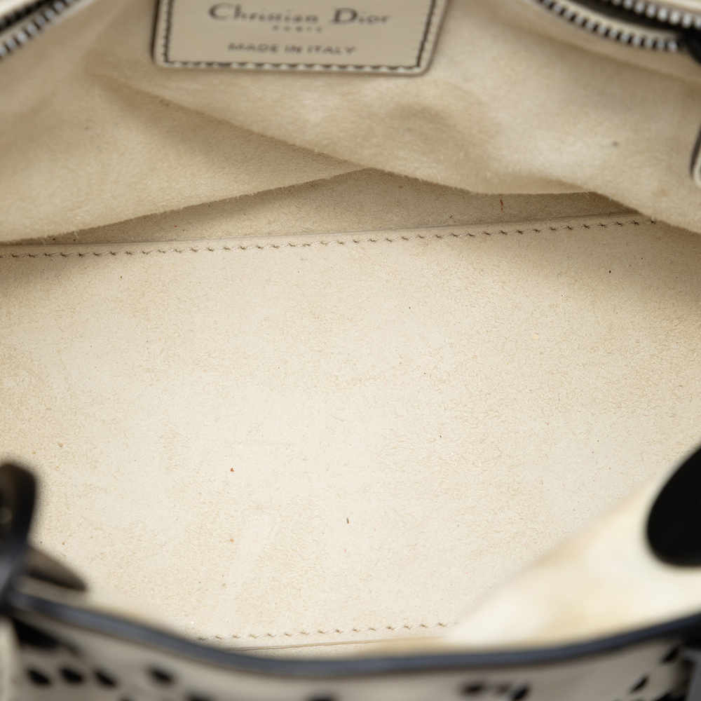 Pre-Loved Dior Medium Lambskin Cannage Studded Supple Lady Dior - Picture 4 of 8